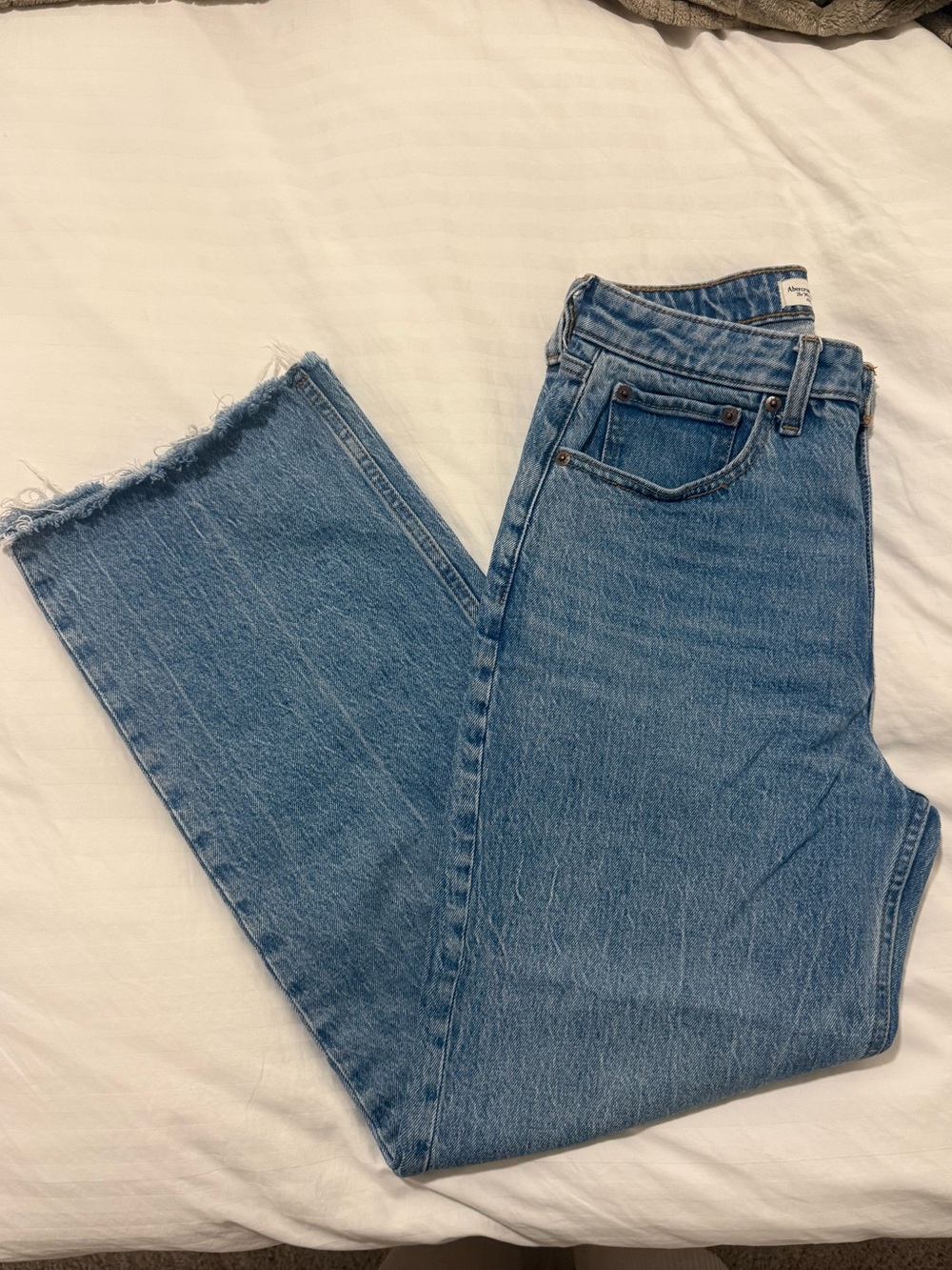 Abercrombie & Fitch 90’s Relaxed Jean High Rise - Curve Love